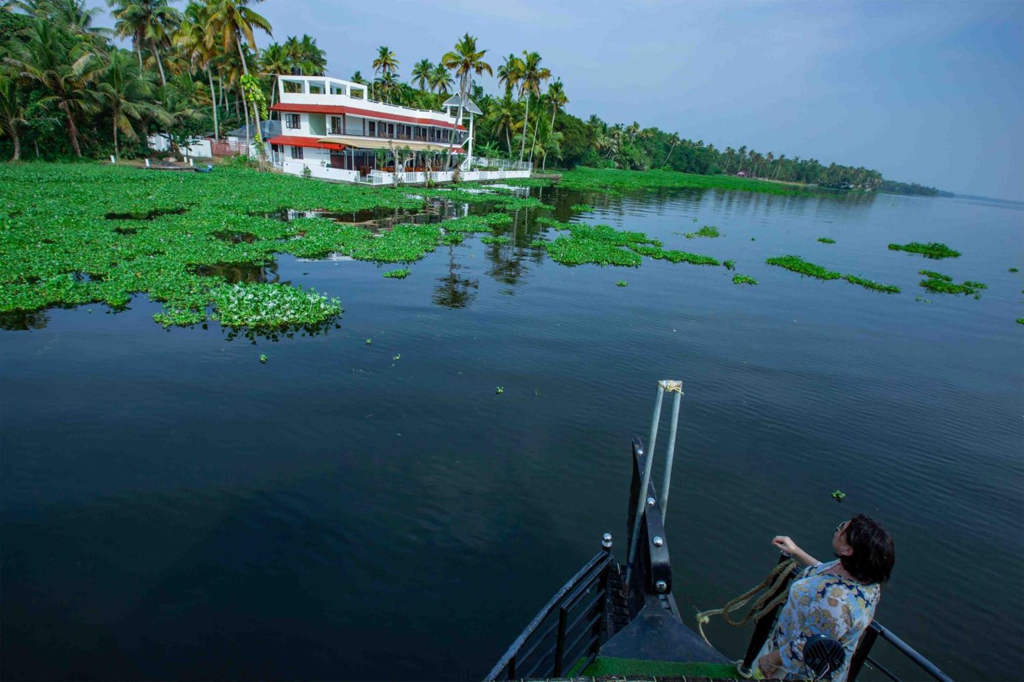 Vembanad Village Backwater Resort Alappuzha Екстер'єр фото