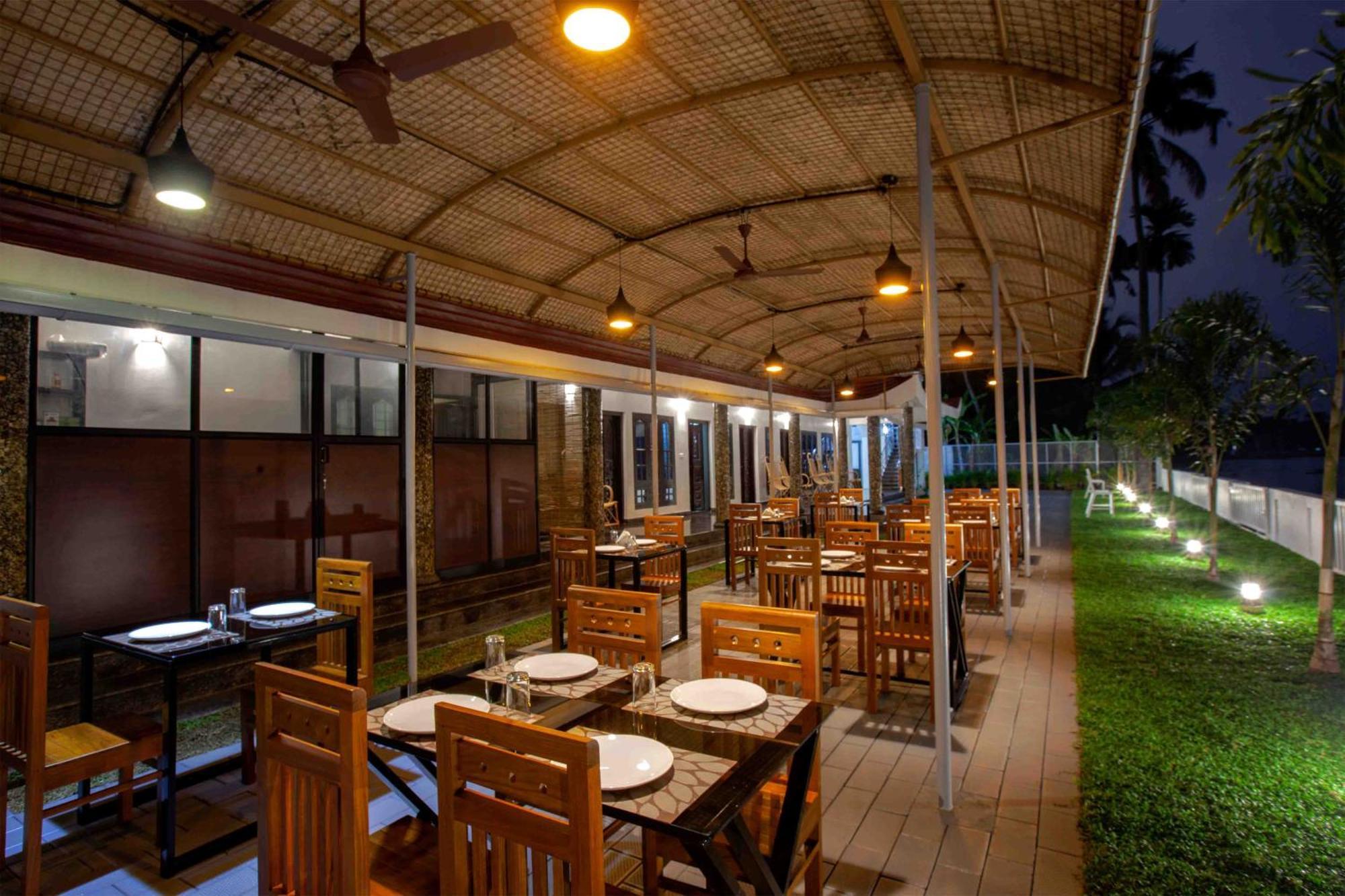 Vembanad Village Backwater Resort Alappuzha Екстер'єр фото